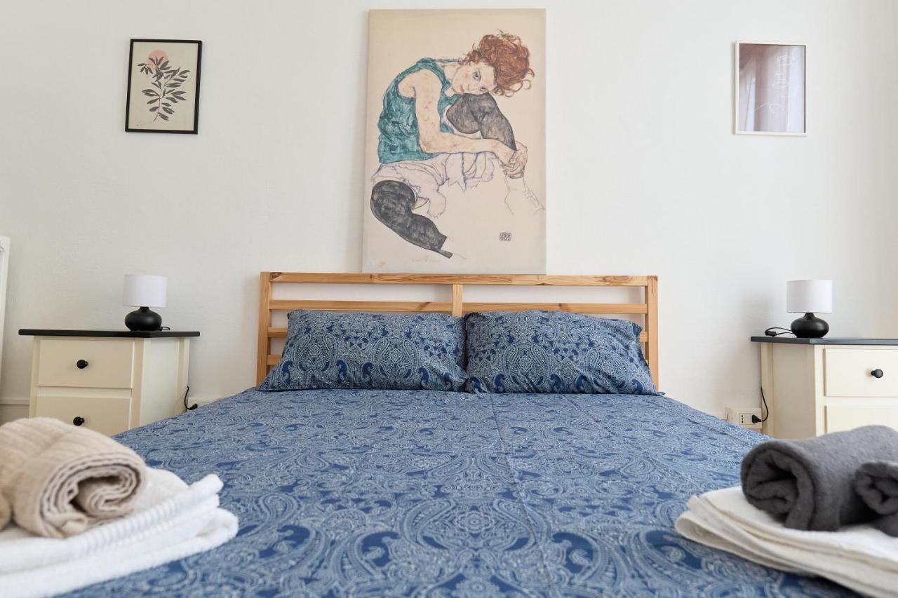 Duomo 15 Min - Cozy Artist's Note Appartement